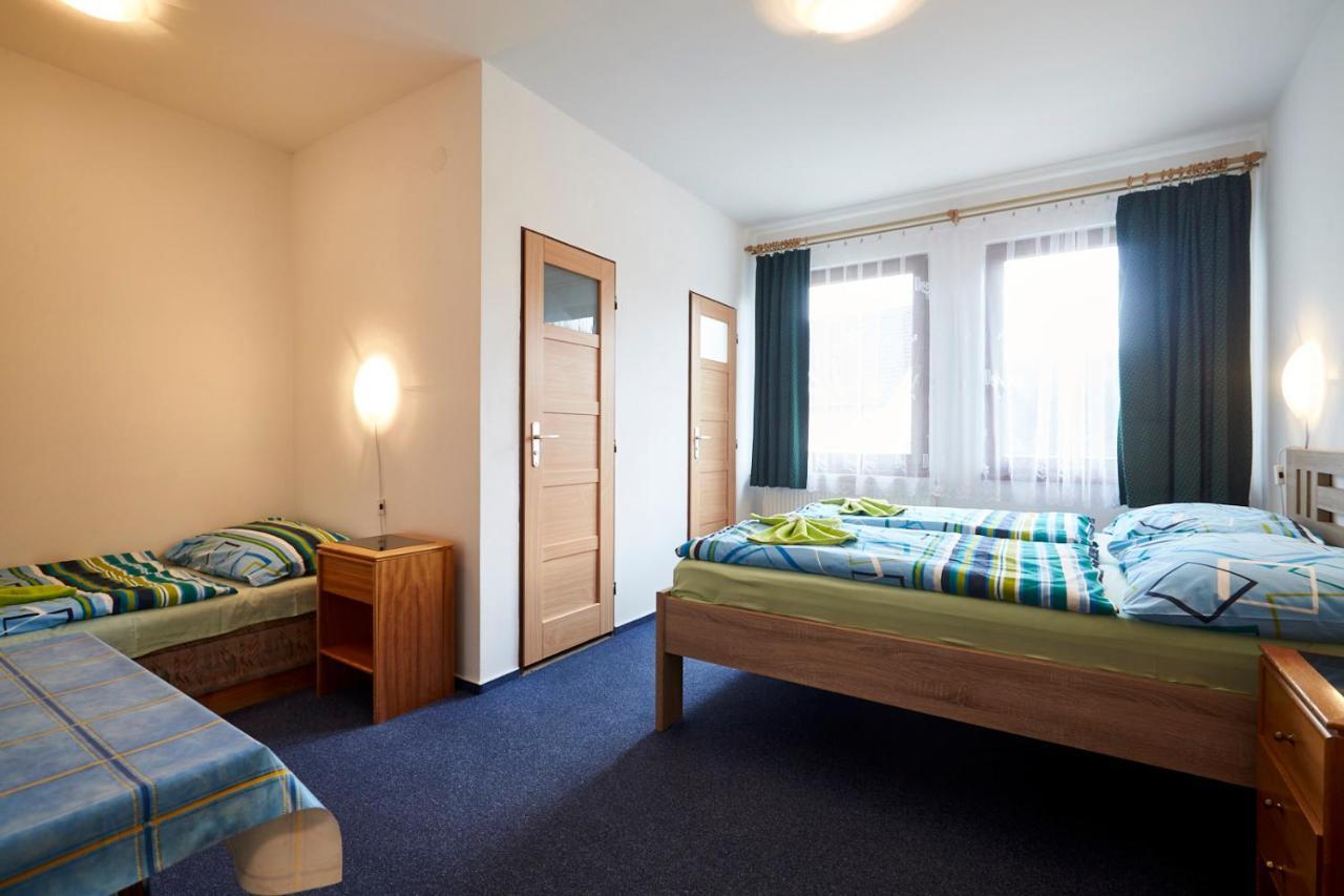 Hotel Sklarna Гаррахов Экстерьер фото