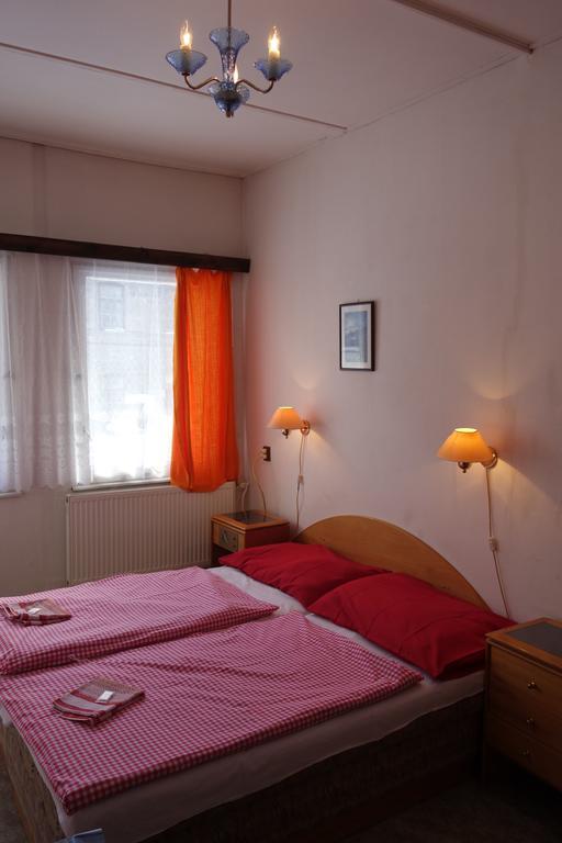 Hotel Sklarna Гаррахов Экстерьер фото