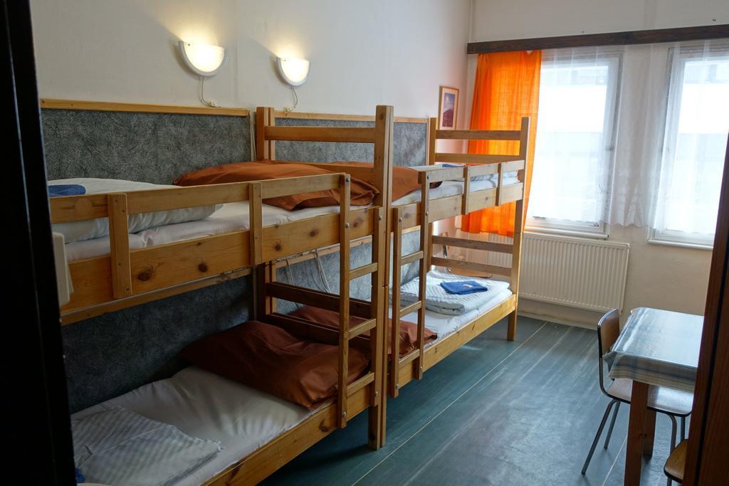 Hotel Sklarna Гаррахов Номер фото