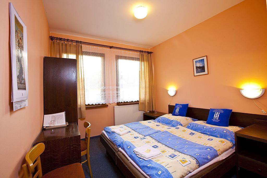 Hotel Sklarna Гаррахов Номер фото