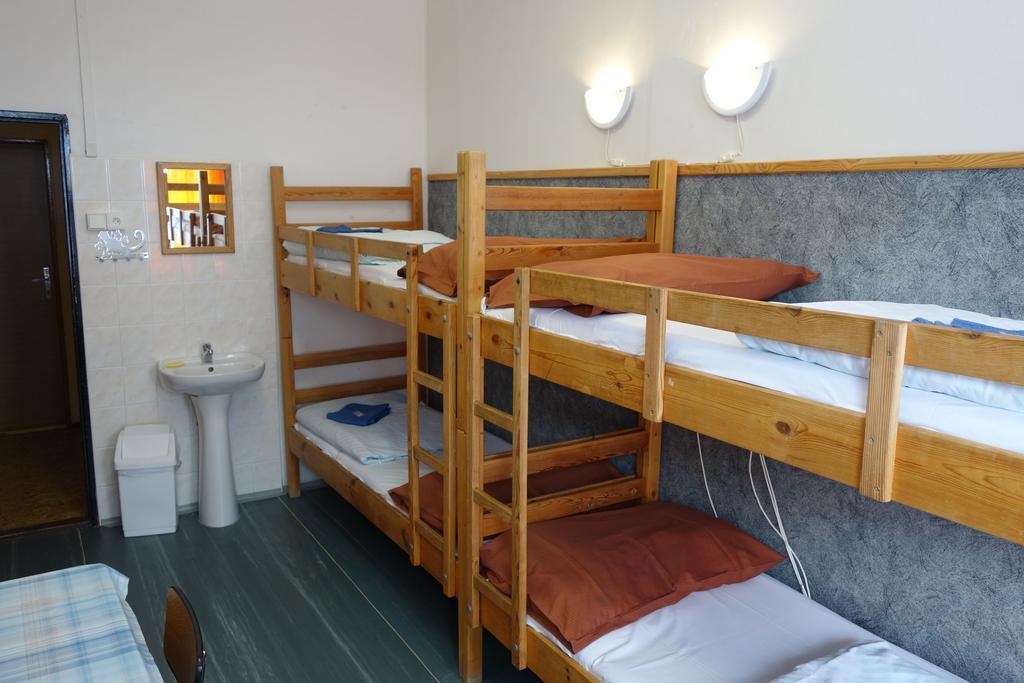Hotel Sklarna Гаррахов Номер фото